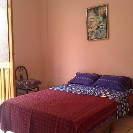 Hostal Yaki Lima Rum bild